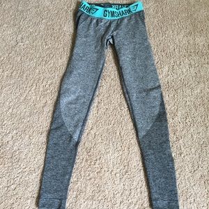 Women’s Gym Shark FLEX Leggings.
